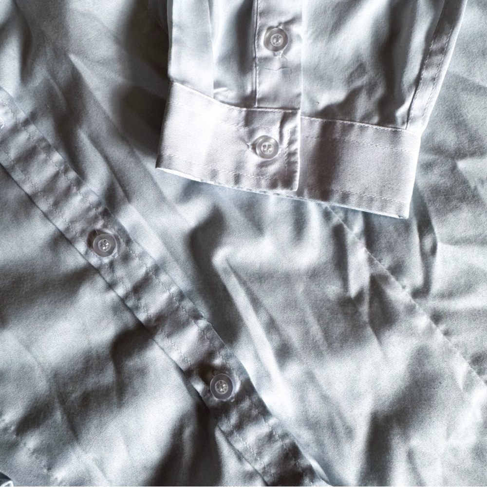 Amazon • Button Down Shirt - Picture 3 of 4
